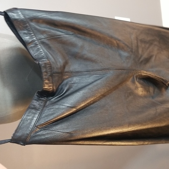 Black genuine leather womens pants size 14 flat front. Partially lined. Sharp - Picture 7 of 15